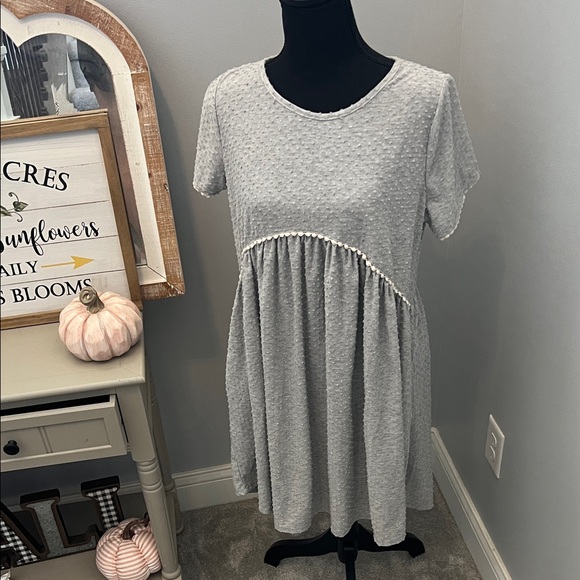 Chic Gray Women's Mini Dress - Picture 1 of 5